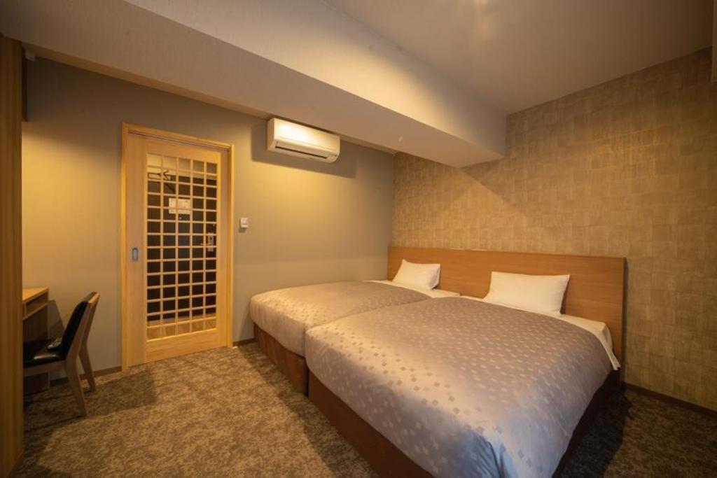 Plaza Station South Hotel
